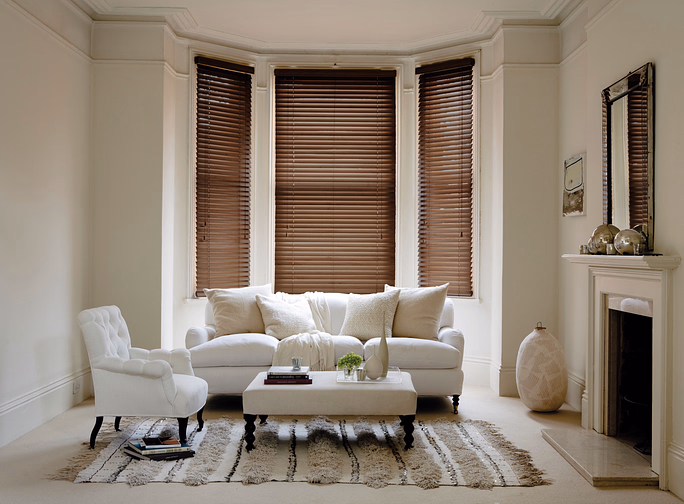 Wooden venetian blinds gallery 1