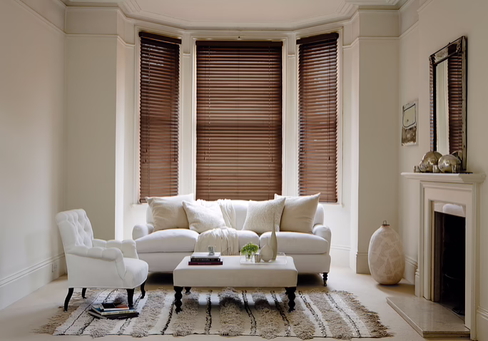 Wooden venetian blinds gallery 1